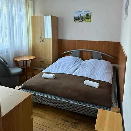 I Pod Wyciagiem Apartment *